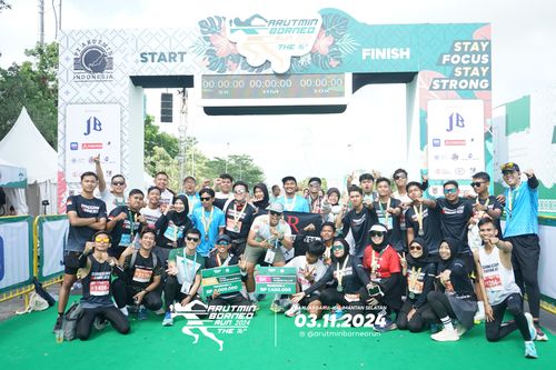 Race photo from Arutmin Borneo Run 2024