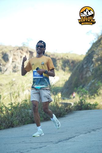Race photo from Kelud Vertical Challenge 2024