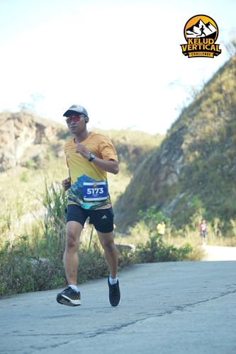 Race photo from Kelud Vertical Challenge 2024