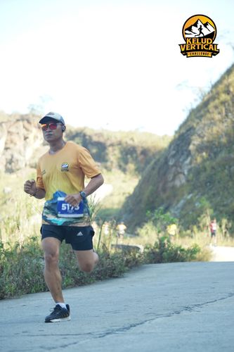 Race photo from Kelud Vertical Challenge 2024