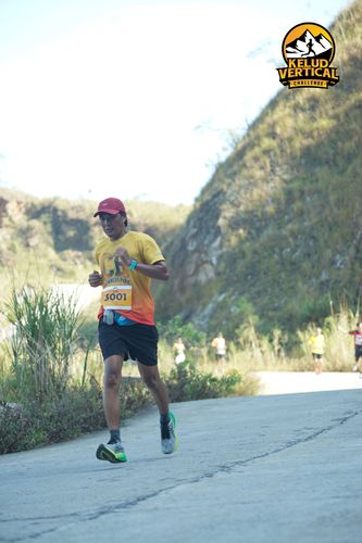 Race photo from Kelud Vertical Challenge 2024