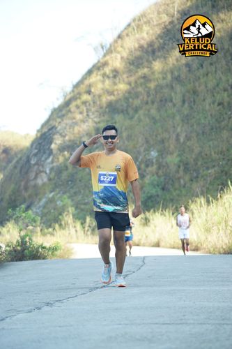 Race photo from Kelud Vertical Challenge 2024