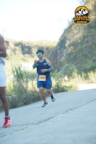 Race photo from Kelud Vertical Challenge 2024