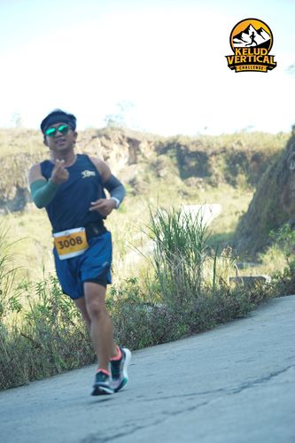 Race photo from Kelud Vertical Challenge 2024
