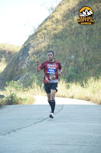 Race photo from Kelud Vertical Challenge 2024
