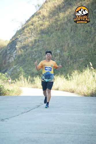Race photo from Kelud Vertical Challenge 2024