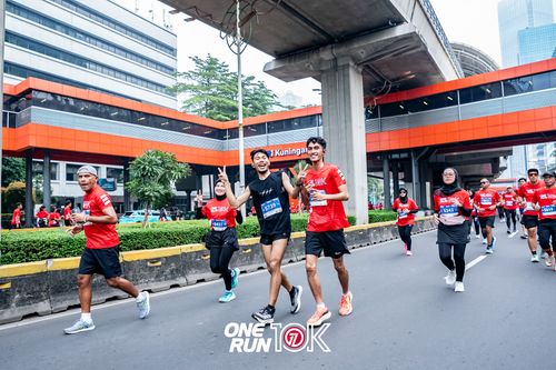 Race photo from ONE RUN 10K 2025
