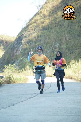 Race photo from Kelud Vertical Challenge 2024