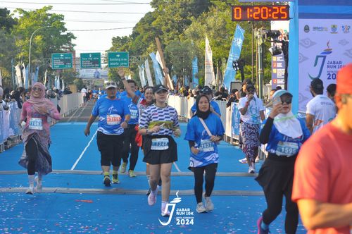 Race photo from Jabar Run 10K 2024