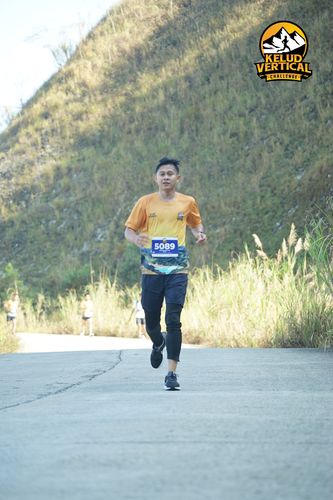 Race photo from Kelud Vertical Challenge 2024