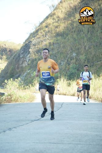 Race photo from Kelud Vertical Challenge 2024