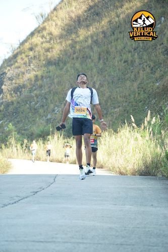 Race photo from Kelud Vertical Challenge 2024