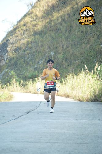 Race photo from Kelud Vertical Challenge 2024