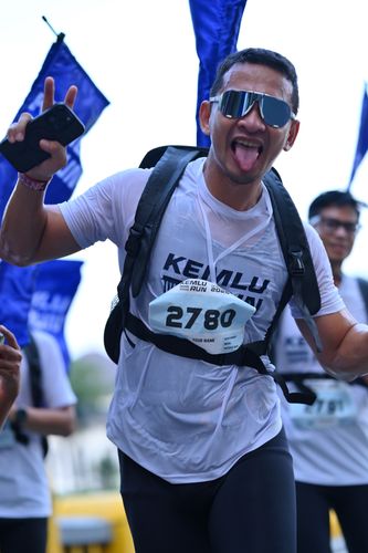 Race photo from KEMLU RUN 2025
