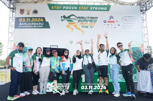Race photo from Arutmin Borneo Run 2024