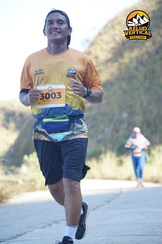 Race photo from Kelud Vertical Challenge 2024