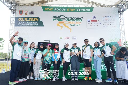 Race photo from Arutmin Borneo Run 2024