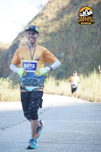 Race photo from Kelud Vertical Challenge 2024