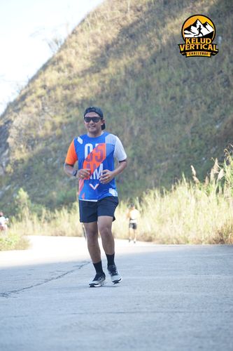 Race photo from Kelud Vertical Challenge 2024
