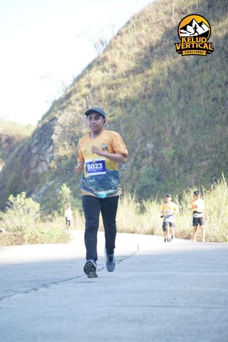 Race photo from Kelud Vertical Challenge 2024