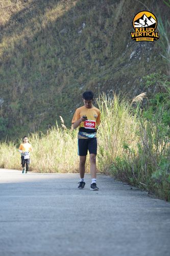 Race photo from Kelud Vertical Challenge 2024