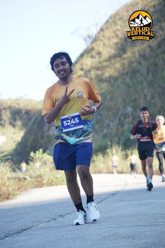 Race photo from Kelud Vertical Challenge 2024