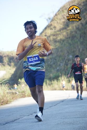 Race photo from Kelud Vertical Challenge 2024