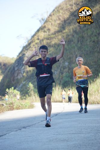 Race photo from Kelud Vertical Challenge 2024