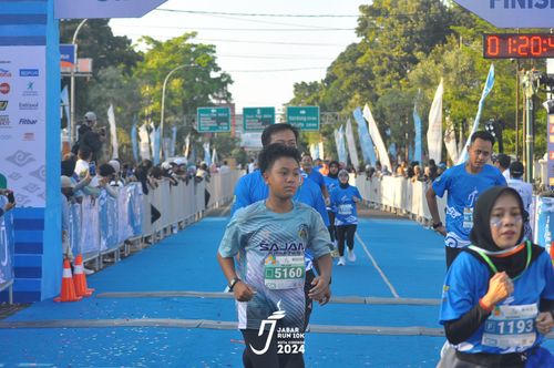 Race photo from Jabar Run 10K 2024