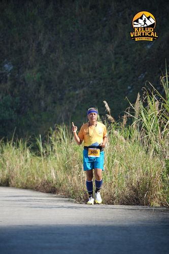 Race photo from Kelud Vertical Challenge 2024