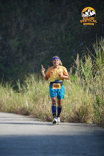 Race photo from Kelud Vertical Challenge 2024