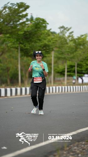 Race photo from Arutmin Borneo Run 2024