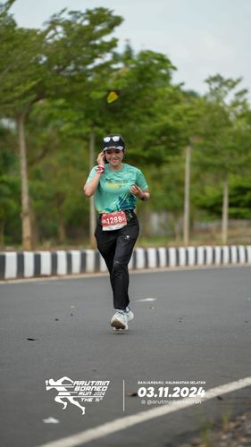 Race photo from Arutmin Borneo Run 2024