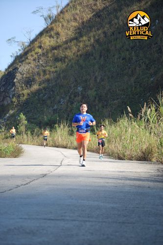 Race photo from Kelud Vertical Challenge 2024