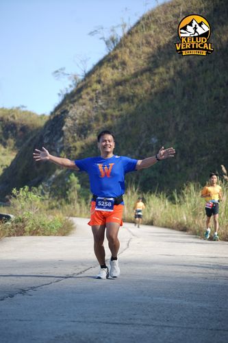 Race photo from Kelud Vertical Challenge 2024