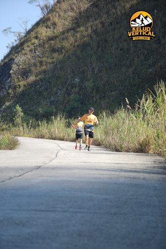 Race photo from Kelud Vertical Challenge 2024