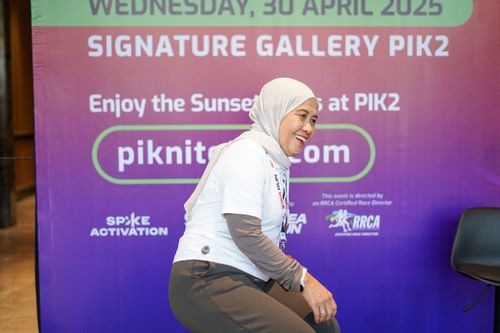 Race photo from PIK NITE RUN VIBES