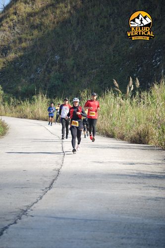Race photo from Kelud Vertical Challenge 2024