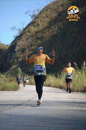 Race photo from Kelud Vertical Challenge 2024
