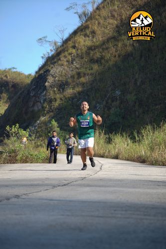 Race photo from Kelud Vertical Challenge 2024