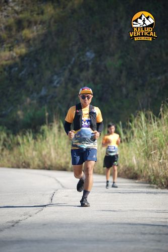 Race photo from Kelud Vertical Challenge 2024
