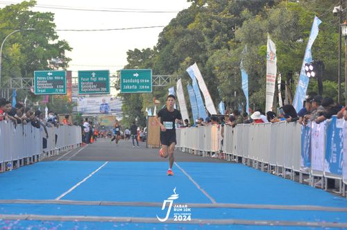 Race photo from Jabar Run 10K 2024
