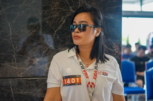 Race photo from PIK NITE RUN VIBES