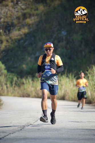 Race photo from Kelud Vertical Challenge 2024