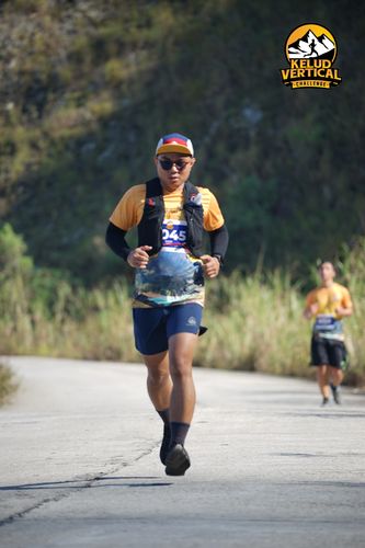 Race photo from Kelud Vertical Challenge 2024