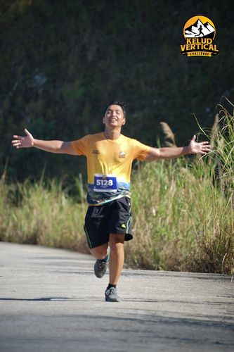 Race photo from Kelud Vertical Challenge 2024