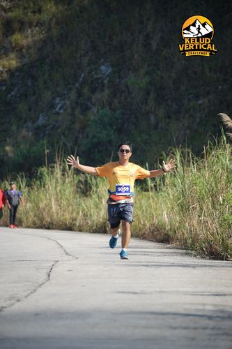 Race photo from Kelud Vertical Challenge 2024