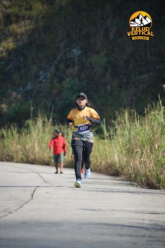 Race photo from Kelud Vertical Challenge 2024