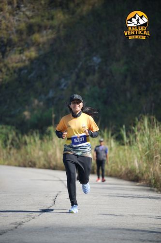 Race photo from Kelud Vertical Challenge 2024