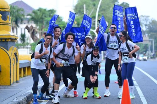 Race photo from KEMLU RUN 2025